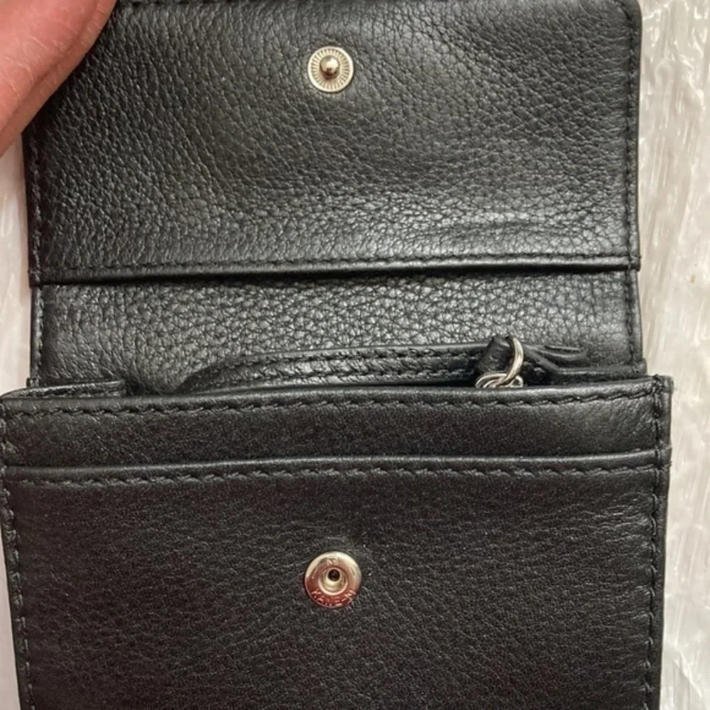 Michael kors black leather mini wallet